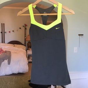 NWOT Nike athletic tank top with built in bra
